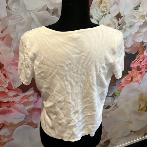 never worn. - Picture 2 of 3